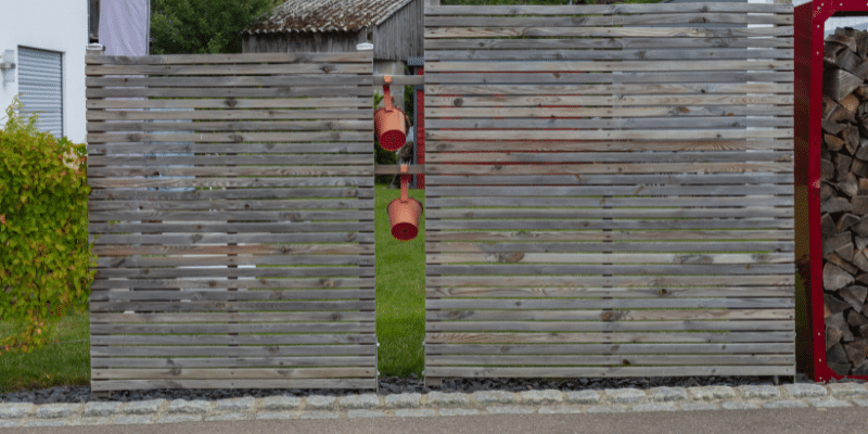 Build a Non-Living Wall