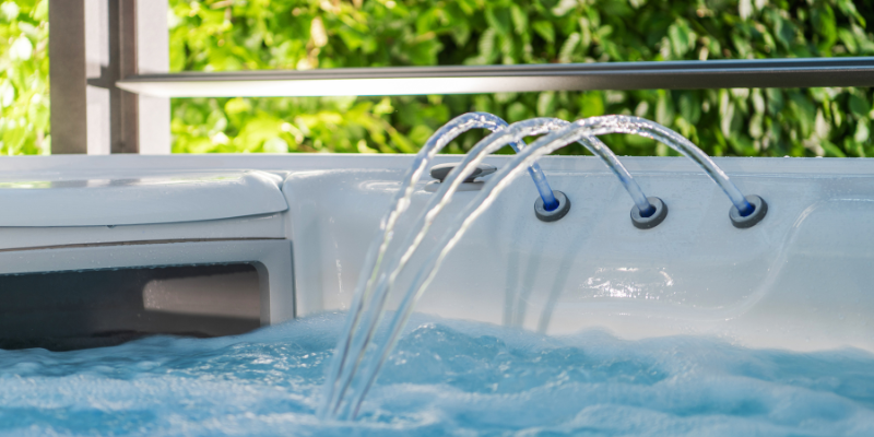 Hot tub with jets running - Do Hot Tub Jets Matter? Find the Right Type for The Best Spa Experience