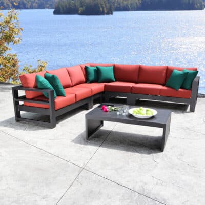 Aura Sectional