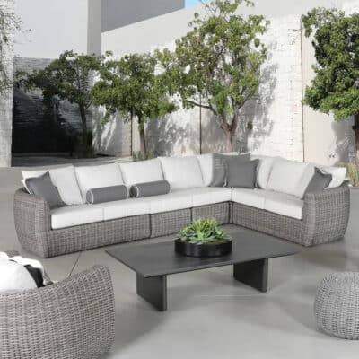 Etta Sectional