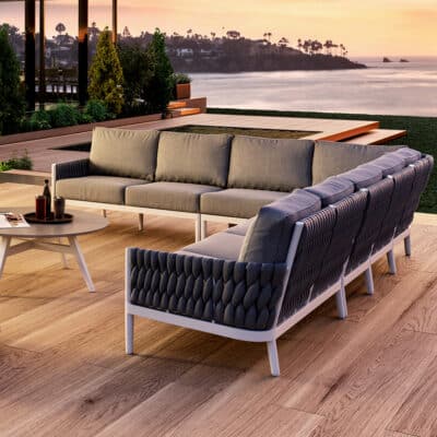 Trellis Sectional