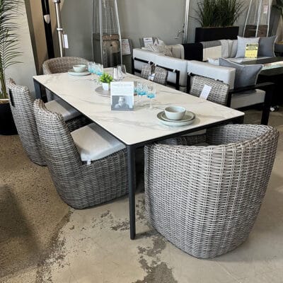 Carver Dining Set